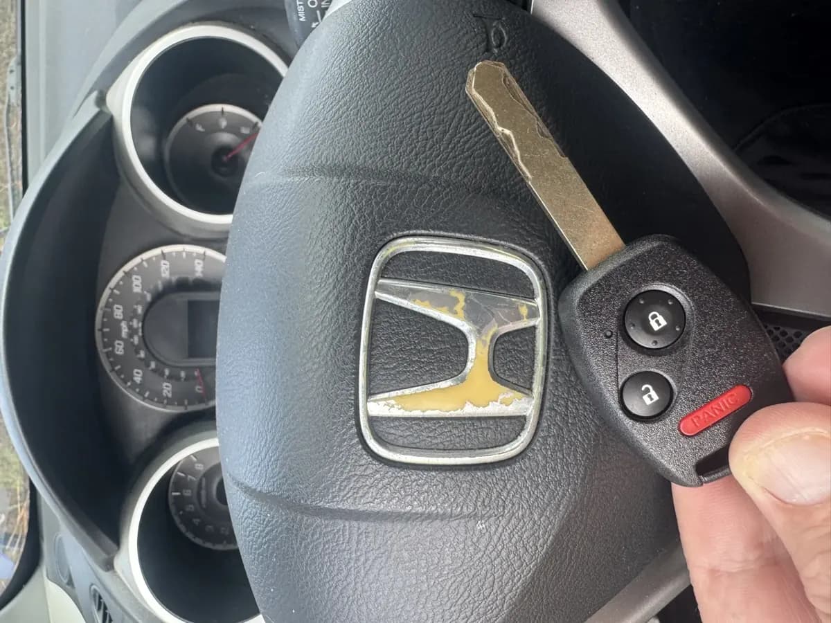 Honda key fob replacement programmed on-site in Huntersville, NC